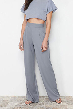 Kadın Yeni Moda Geniş Paça Regular Boy Örme Pileli Wide Leg Rahat Kesim Örme Palazzo Pantolon