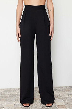 Kadın Yeni Moda Geniş Paça Regular Boy Örme Pileli Wide Leg Rahat Kesim Örme Palazzo Pantolon