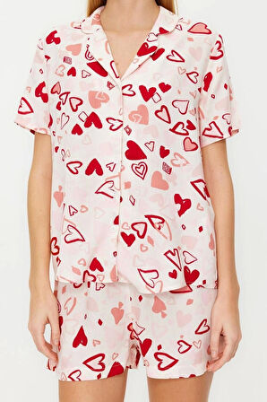 Kadın Viskon Gömlek Yaka Kısa Kol Kalp Desenli Viskon Dokuma Pijama Takımı