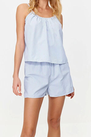 Kadın Polyester Havuz Yaka Askılı Kol Pamuklu Çizgili İp Askılı Poplin Dokuma Pijama Takımı