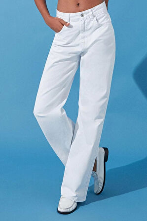 Kadın Moda Şık Kot Pantolon Geniş Paça Regular Boy Denim Beyaz Yüksek Bel Jeans