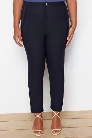 Kadın Yeni Moda Büyük Beden Boru Paça Regular Boy Dokuma Cigarette Fleto Cepli Kumaş Pantolon