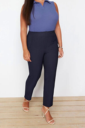 Kadın Yeni Moda Büyük Beden Boru Paça Regular Boy Dokuma Cigarette Fleto Cepli Kumaş Pantolon