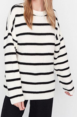 Kadın Moda Şık Regular Bisiklet Yaka Uzun Kol Çizgili Geniş Kalıp Couple Triko Kazak