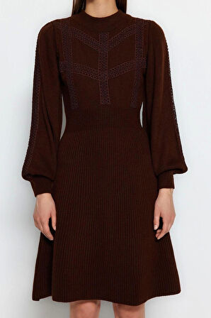 Yeni Regular Business Tek Plaka Triko Bisiklet Yaka Uzun Kol A-Line Mini Boy Elbise