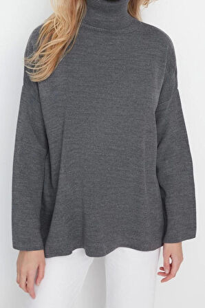 Kadın Moda Şık Regular Balıkçı Yaka Uzun Kol Düz Geniş Kalıp Basic Triko Kazak