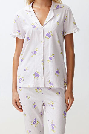 Kadın %100 Pamuk Gömlek Yaka Kısa Kol Ekru- %100 Pamuk Çiçekli Fırfır Detaylı Örme Pijama Takımı