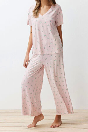 Kadın Viskon V Yaka Kısa Kol Çiçekli Örme Pijama Takımı