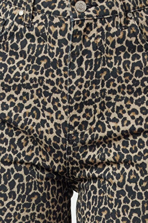 Kadın Moda Şık Kot Pantolon Geniş Paça Regular Boy Denim Leopar Baskılı Kahverengi Yüksek Bel Jeans