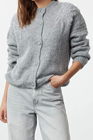 Kadın Moda Şık Regular Bisiklet Yaka Regular Oversize Yumuşak Dokulu Parlak Sim İşlemeli Triko Hırka