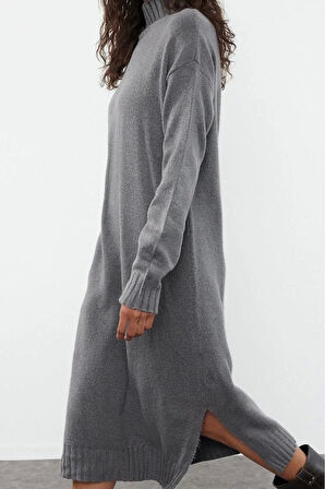 Kadın Moda Şık Midi Boy Dik Yaka Oversize Triko Geniş Kalıp Yumuşak Dokulu Elbise