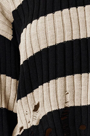 Kadın Moda Şık Bisiklet Yaka Düşük Kol Crop Geniş Kalıp Çizgili Triko Kazak