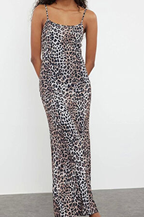 Kadın Moda Şık Maxi Boy Kare Yaka Slim Çiçekli Bodycone Vücuda Oturan Askılı Esnek Örme Elbise