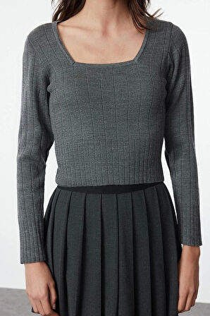 Kadın Moda Şık Kare Yaka Standart Kol Crop Triko Kazak