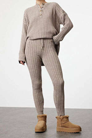 Kadın Moda Şık Dar Paça Regular Boy Uzun Kollu Fitilli Geniş Kalıp Triko Alt-Üst Takım