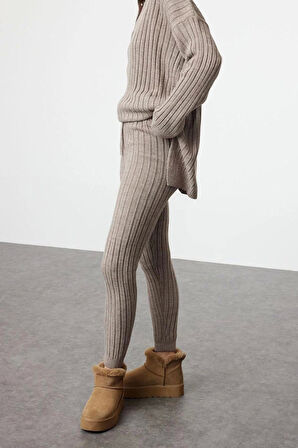 Kadın Moda Şık Dar Paça Regular Boy Uzun Kollu Fitilli Geniş Kalıp Triko Alt-Üst Takım