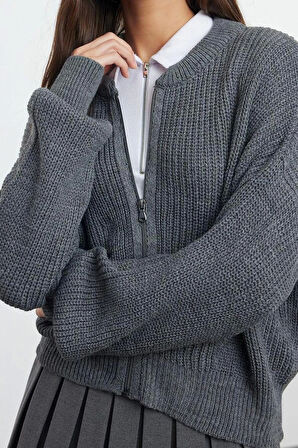 Kadın Moda Şık Regular Bomber Yaka Oversize Geniş Kalıp Bomber Yaka Fermuarlı Triko Hırka