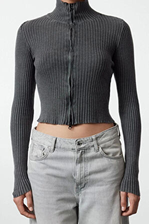 Kadın Moda Şık Crop Dik Yaka Slim Crop %100 Pamuk Yıkama Efektli Triko Hırka