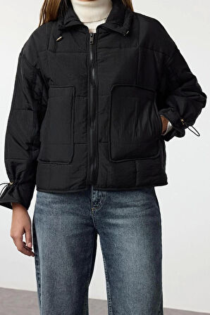 Kadın Moda Şık Oversize Dik Yaka Standart Düz Astarlı Oversize Su İtici Kapitone Şişme Mont