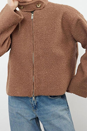 Kadın Moda Şık Regular Dik Yaka Standart Düz Astarlı Yaka Detaylı Buklet İnce Ceket Mont