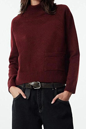 Kadın Moda Şık Dik Yaka Standart Kol Regular Cep Detaylı Yumuşak Dokulu Triko Kazak