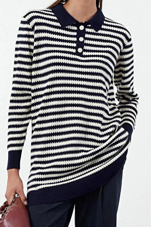 Kadın Tesettür Moda Şık Regular Polo Yaka Uzun Kol Çizgili Düğme Detaylı Triko Kazak