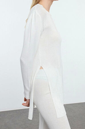 Kadın Moda Şık Regular Uzun Boy Uzun Kollu Yırtmaç Detaylı Triko Alt-Üst Takım