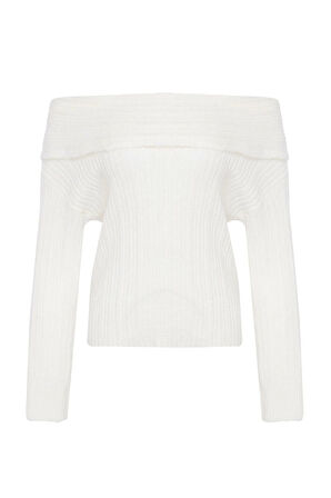 Kadın Moda Şık Carmen Yaka Standart Kol Regular Yumuşak Dokulu Triko Kazak