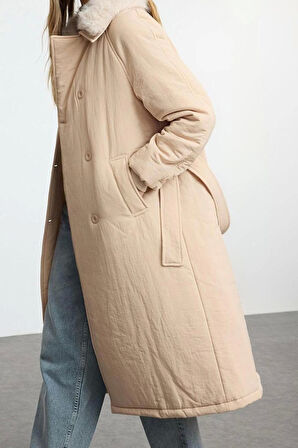 Kadın Moda Şık Regular Ceket Yaka Uzun Düz Astarlı Yakası Peluş Kemerli Su İtici Parka Şişme Mont