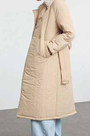 Kadın Moda Şık Regular Ceket Yaka Uzun Düz Astarlı Yakası Peluş Kemerli Su İtici Parka Şişme Mont