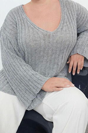 Kadın Büyük Beden Moda Şık Regular V Yaka Uzun Kol Düz Fitilli Triko Kazak