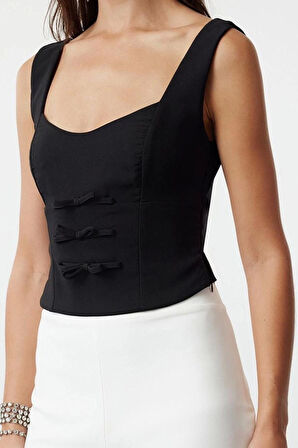 Kadın Moda Şık Üst Giyim Regular Kare Yaka Fitted Kalıp Dokuma Fiyonk Detaylı Bluz