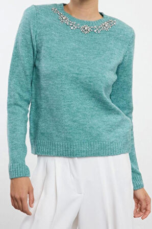 Kadın Moda Şık Bisiklet Yaka Standart Kol Regular Yumuşak Dokulu Taş Detaylı Triko Kazak