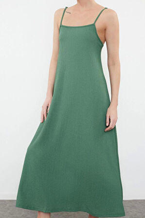 Kadın Moda Şık Maxi Boy Kare Yaka Relaxed Ayarlanabilir Askılı A-Line Bürümcük Dokulu Örme Elbise