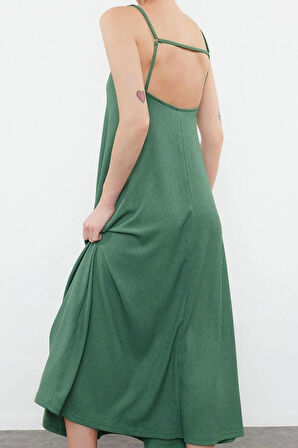 Kadın Moda Şık Maxi Boy Kare Yaka Relaxed Ayarlanabilir Askılı A-Line Bürümcük Dokulu Örme Elbise