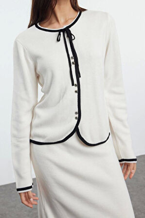 Kadın Moda Şık Regular Uzun Boy Uzun Kollu Kurdele Fiyonk Detaylı Triko Alt-Üst Takım