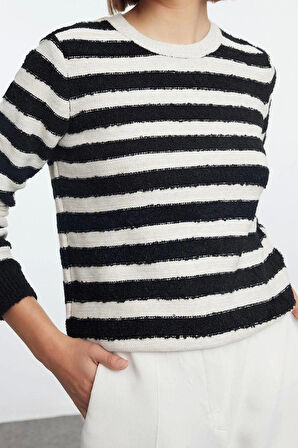 Kadın Moda Şık Bisiklet Yaka Standart Kol Regular Yumuşak Dokulu Triko Kazak