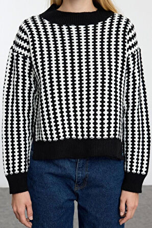 Kadın Moda Şık Bisiklet Yaka Standart Kol Regular Basic Çizgili Triko Kazak