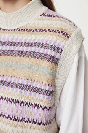 Kadın Tesettür Moda Şık Regular Bisiklet Yaka Uzun Kol Geometrik Desenli Triko Süveter
