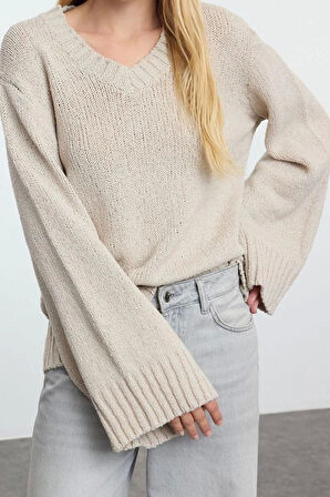 Kadın Moda Şık V Yaka Standart Kol Regular Geniş Kalıp Basic Triko Kazak