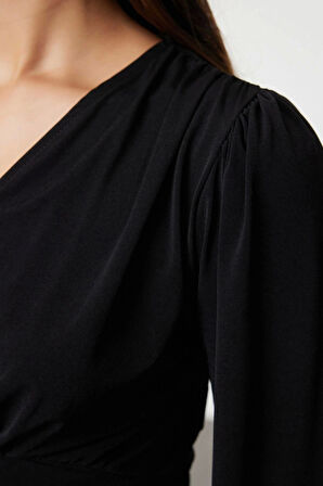 Kadın Moda Şık Regular Kruvaze Yaka Balon Kol Slim Kalıp Örme Büzgü Drape Detaylı Kollu Esnek Bluz