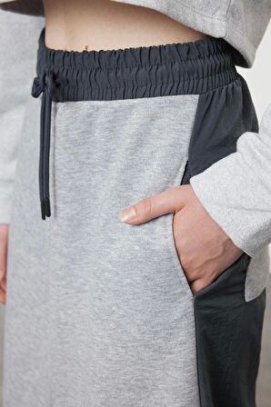 Kadın Moda Stil Maxi Astarsız Örme Paraşüt Detaylı Lastik Bel Relaxed Rahat Kalıp Midi Etek