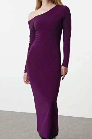 Kadın Moda Şık Maxi Boy Asimetrik Yaka Fitted Düz Detaylı Vücuda Oturan Esnek Örme Elbise