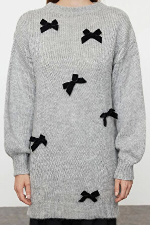 Kadın Tesettür Moda Şık Uzun Bisiklet Yaka Uzun Kol Düz Fiyonk Detaylı Triko Kazak