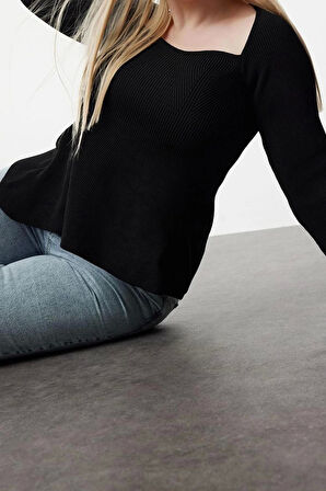 Kadın Büyük Beden Moda Şık Regular Kalp Yaka Uzun Kol Düz Kalp Yaka Fitilii Triko Kazak