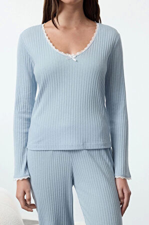 Kadın Moda V Yaka Geniş Paça Uzun Kol Dantel ve Kurdele Fiyonk Detaylı Fitilli Örme Pijama Takımı