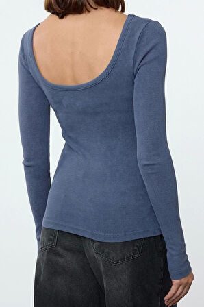 Kadın Regular Havuz Yaka Slim Kalıp Örme Eskitme Soluk Efektli Fitilli Vücuda Oturan Pamuklu Bluz