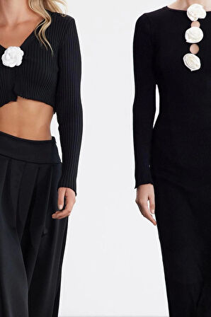 Kadın Moda Şık Crop V Yaka Regular Süper Crop Gül Detaylı Triko Hırka