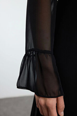 Kadın Moda Midi Boy Dik Yaka Regular Mavi Çiçek Desenli A Kesim Astarlı Şifon Dokuma Kışlık Elbise