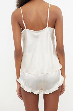 Kadın Polyester V Yaka Askılı Kol Fırfırlı İp Askılı Saten Dokuma Pijama Takımı
